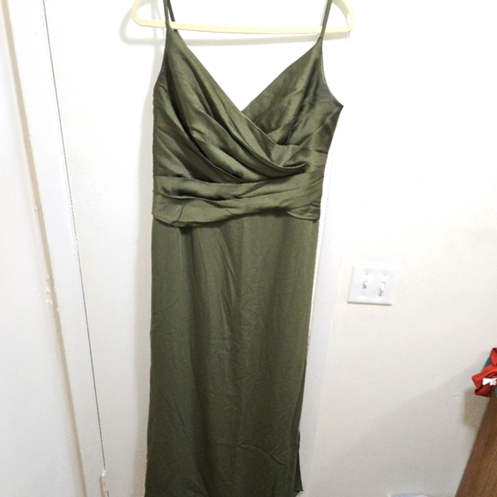 Vera Wang White Bridesmaid Dress